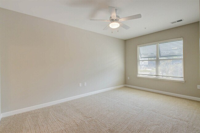 Building Photo - 7202 Bowen Corner Avenue Apt #Unit 10, Han...