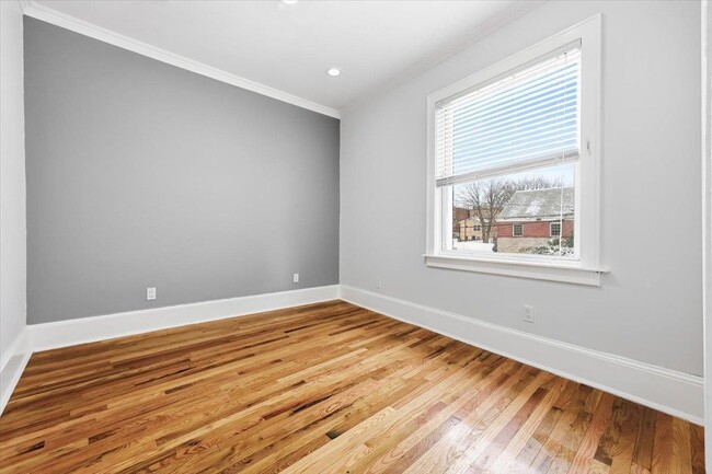 Building Photo - 6033 Monitor Pl