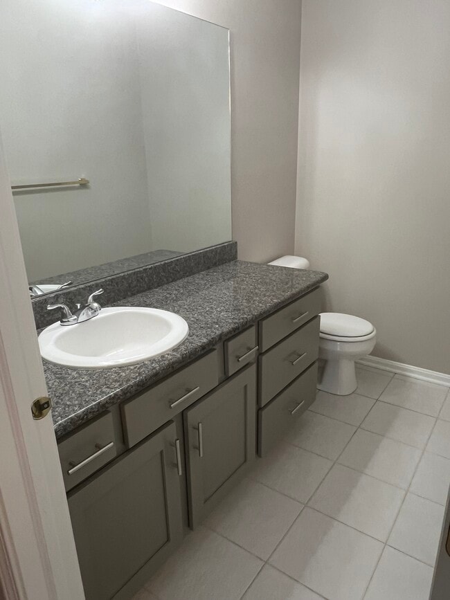 Building Photo - 36447 N Reserve Cir