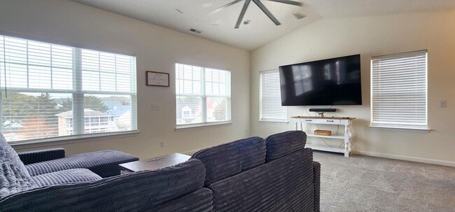 Building Photo - 3238 Dock Ct