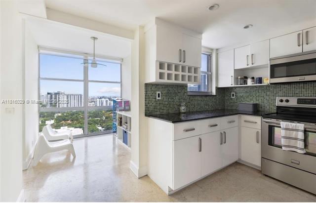 Building Photo - 1865 Brickell Ave