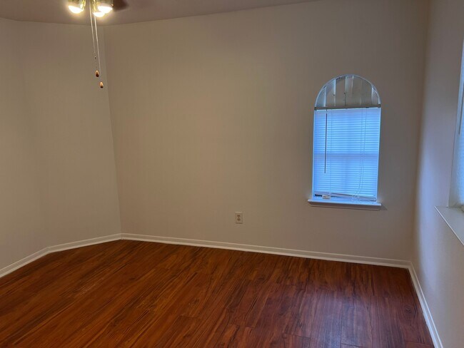 Building Photo - 6334 Cape Forward Dr