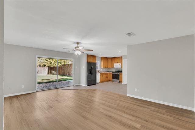 Building Photo - 439 Clover Ln