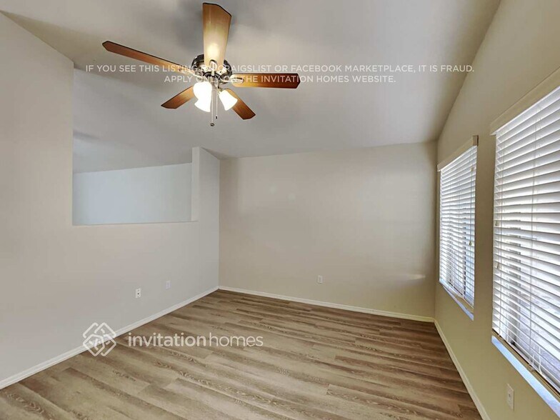 Building Photo - 1575 E Baylor Ln