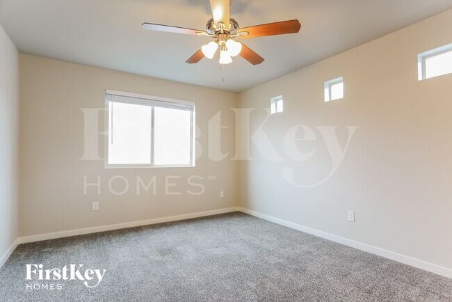 Building Photo - 6602 Shadow Star Dr