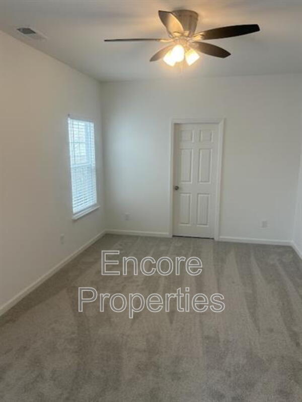 Building Photo - 3402 Littlefield Way