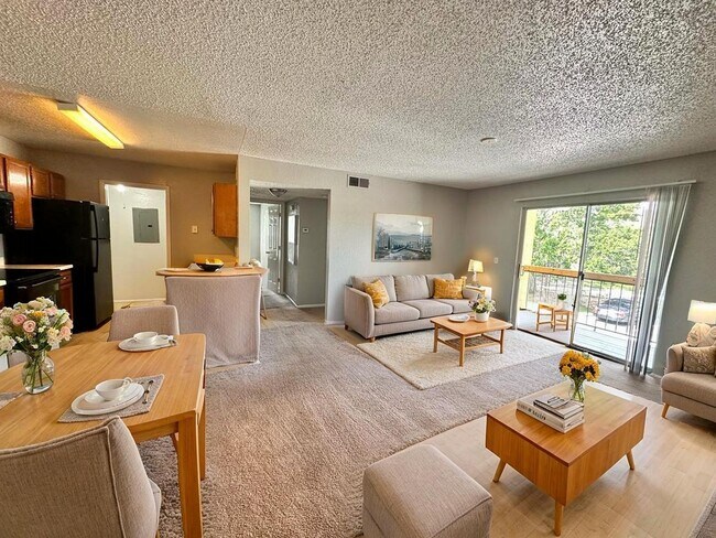 Building Photo - **For Sale** Images Circle Unit 207
