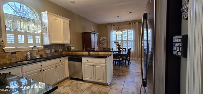 Building Photo - 4630 Delwood View Blvd