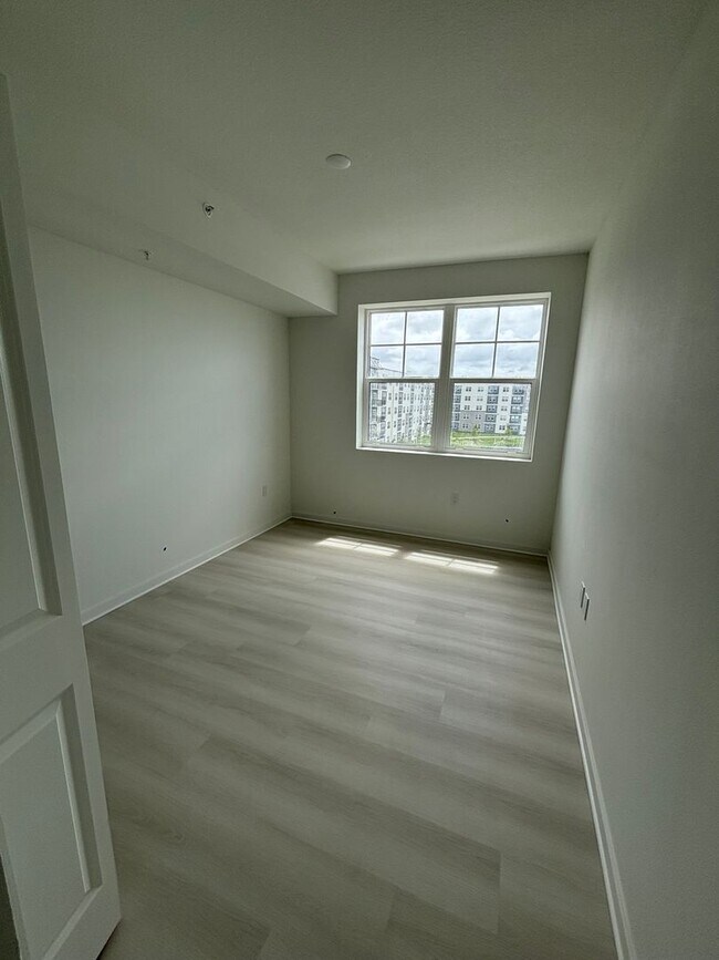 Building Photo - 5579 Millenia Park Blvd