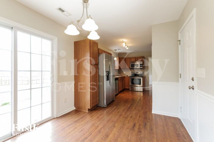 Building Photo - 6015 Trailshead Dr