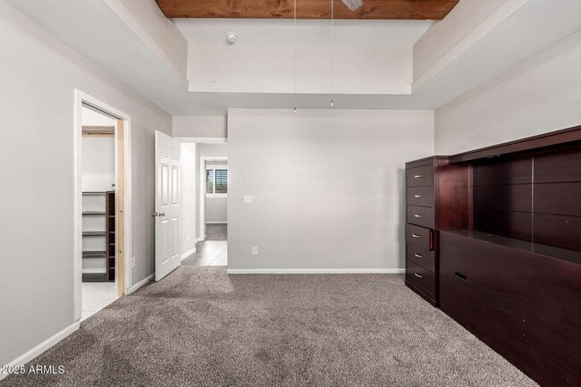 Building Photo - 1027 N 360th Ln