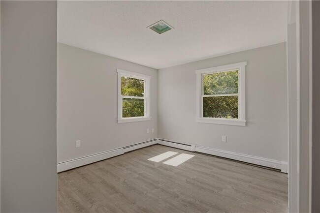 Building Photo - 49 E Dexter St