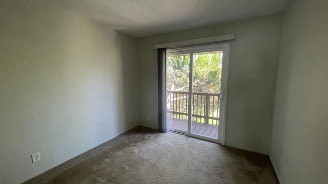 Building Photo - 1109 Camino Del Valle