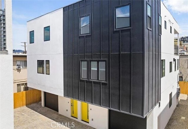 Building Photo - 6419 Lexington Ave