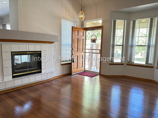 Building Photo - 3410 W 98th Dr