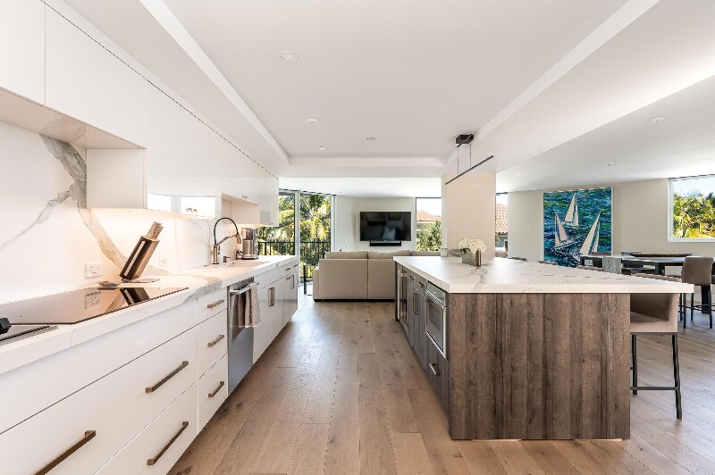 Building Photo - 2565 S Ocean Blvd