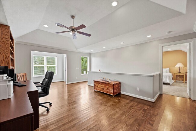 Building Photo - 903 Sugarfield Ct