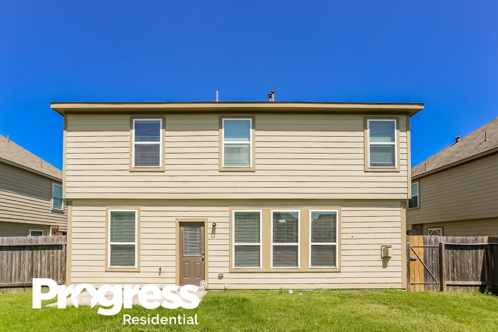 Building Photo - 12430 Greencanyon Dr