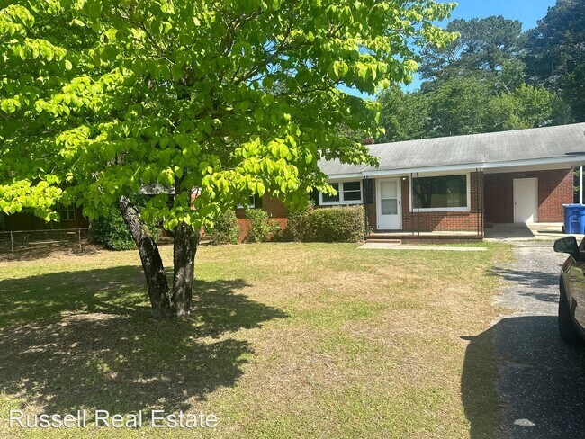 Building Photo - 3 br, 1 bath House - 318 Jefferson Drive
