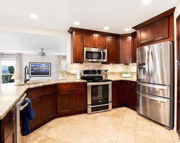 Kitchen - 9393 Prairie View Dr