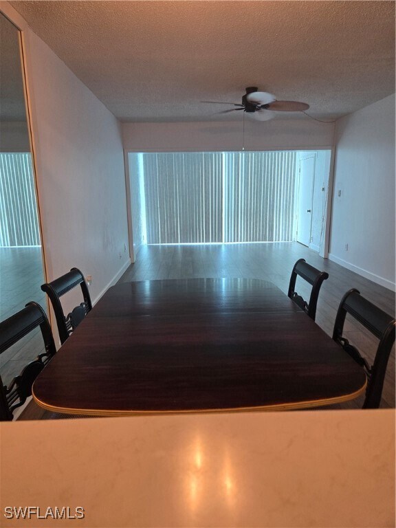 Building Photo - 1580 Pine Valley Dr