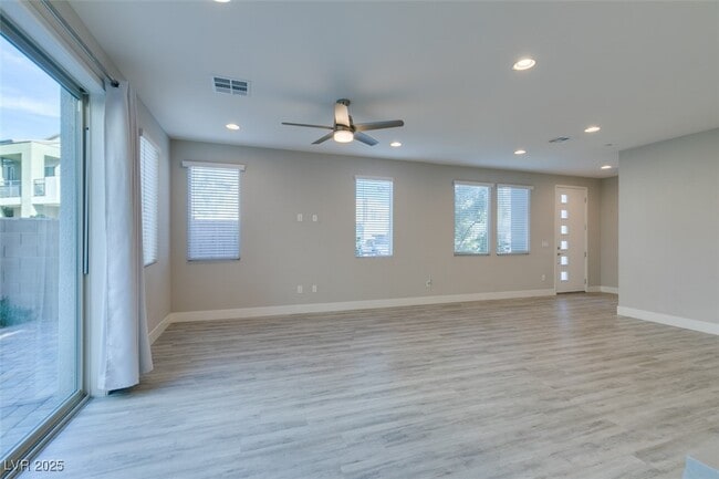 Building Photo - 11323 Gravitation Dr