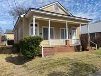Building Photo - r1315