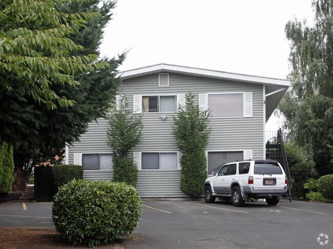 Building Photo - 1723-1729 SE Marion St