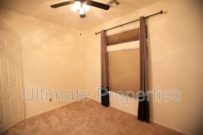 Building Photo - 26134 N Desert Mesa Dr