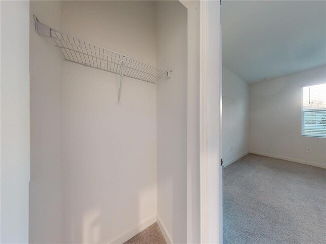 Building Photo - 4764 Waltham Forest Dr