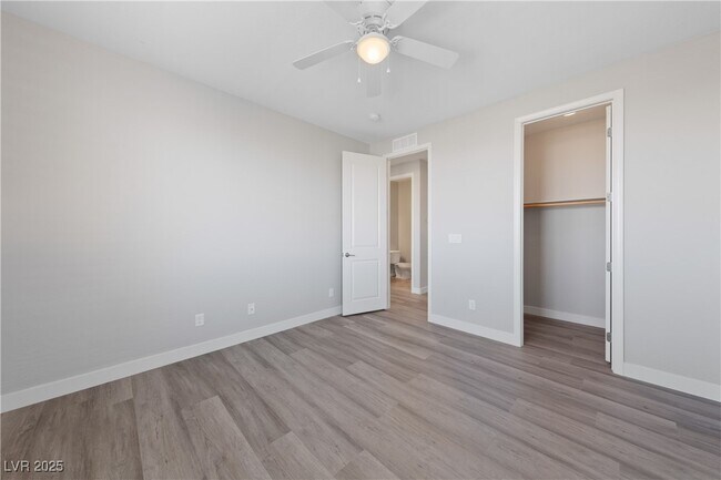 Building Photo - 452 Vigo Port St