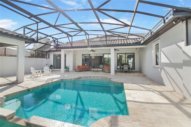 Building Photo - 11820 Waterstone Loop Dr