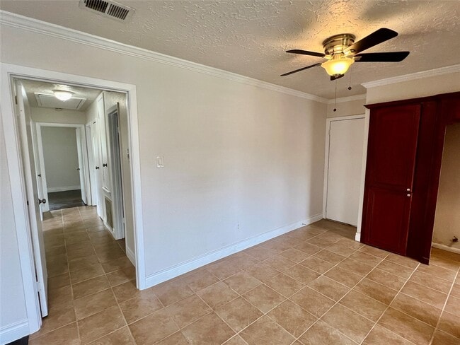 Building Photo - 12110 Murr Way