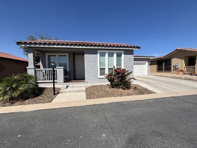 Building Photo - 3301 S Goldfield Rd