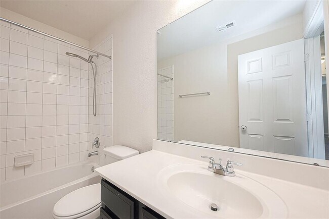 Building Photo - 26030 Drover Sky Ct