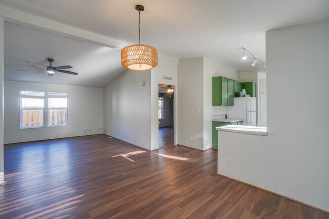 Building Photo - TWO BEDROOM MANUFACTURED HOME IN EAST COUNTY