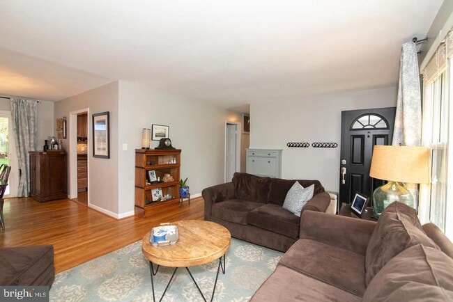 Building Photo - 8411 Morey Ln