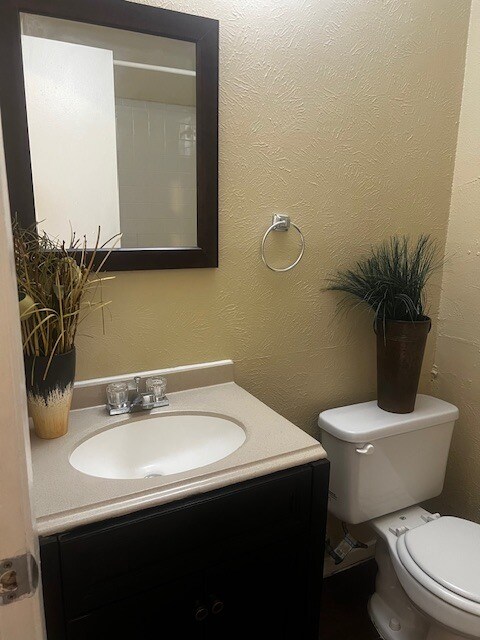 2nd Bathroom - 10500 Lake June Rd