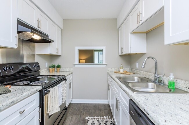 Building Photo - Laurel Ridge Apartments