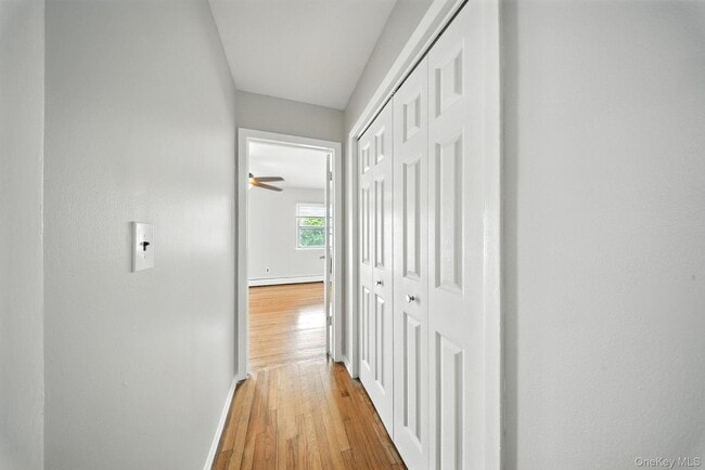 Building Photo - 105 Sheffield Dr