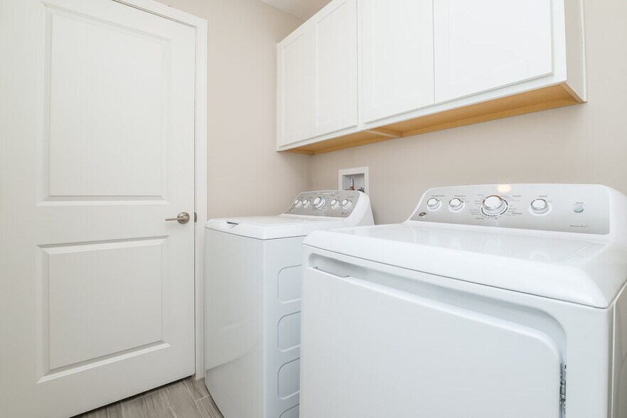 Building Photo - 17454 Radiant Shine Way