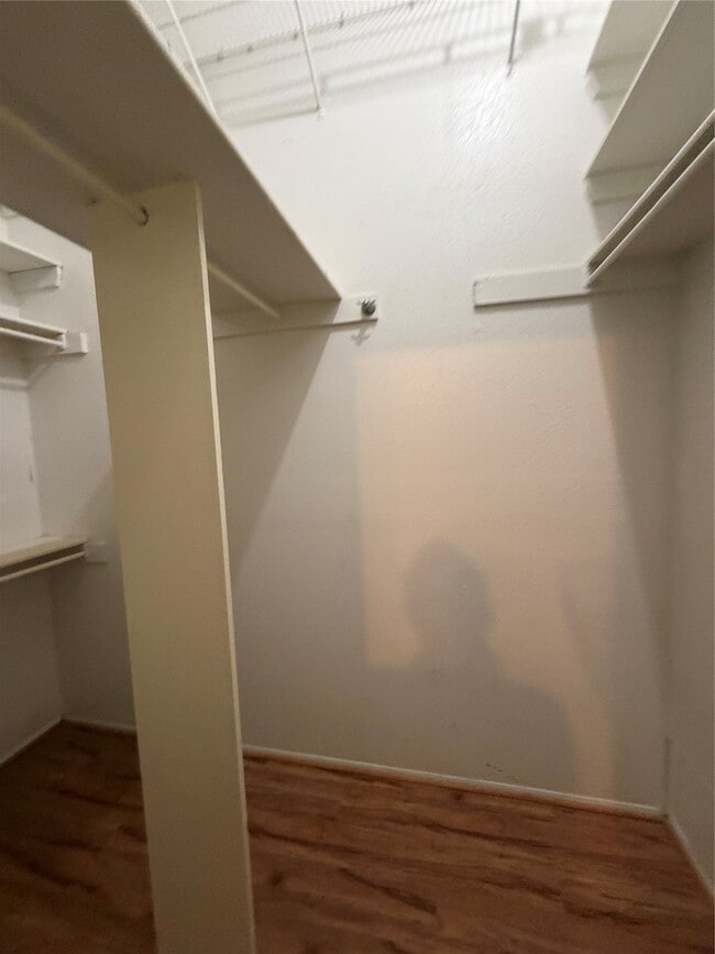 Building Photo - 2425 Augusta Dr