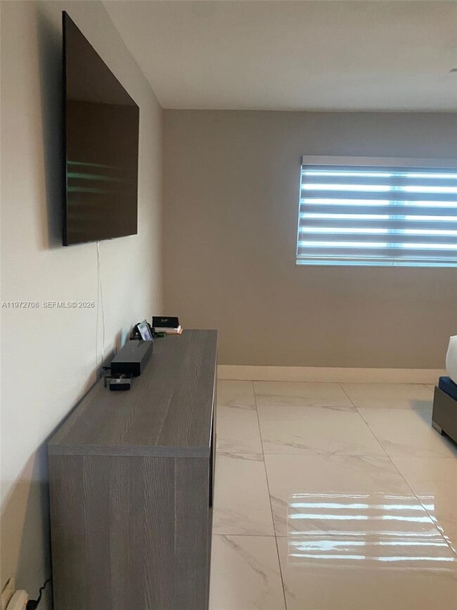 Building Photo - 40 NW 87th Ave