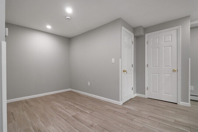 Building Photo - 1620 Palisade Ave