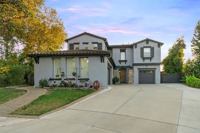 Building Photo - 1107 Shadowcrest Ln