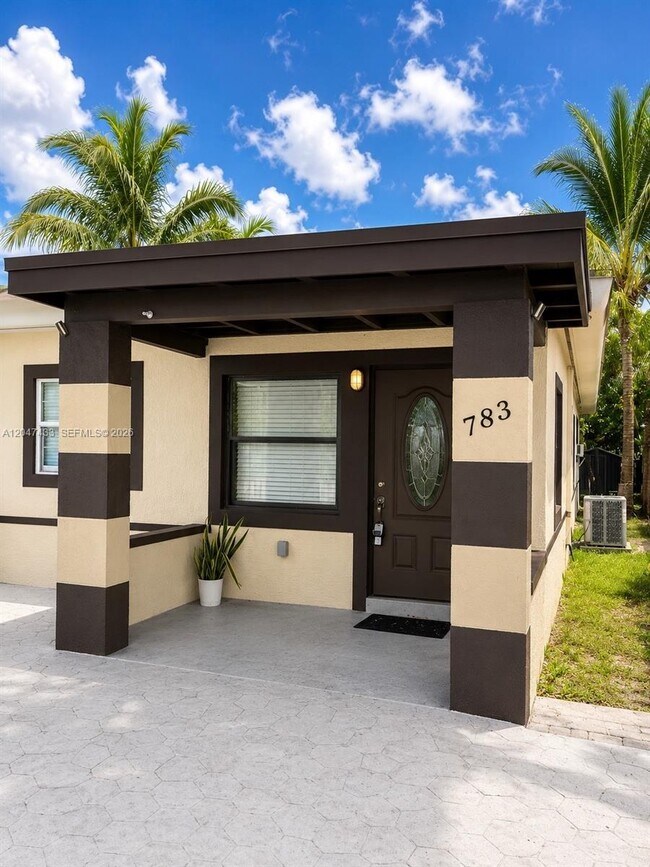 Building Photo - 783 NW 96th St