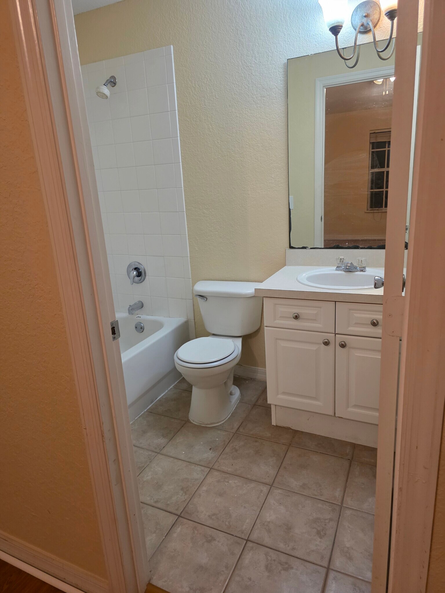 Building Photo - 4206 Plantation Cove Dr