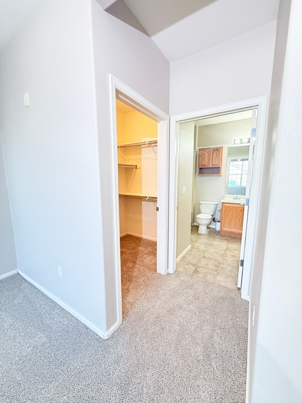 Building Photo - 1575 Olympia Cir
