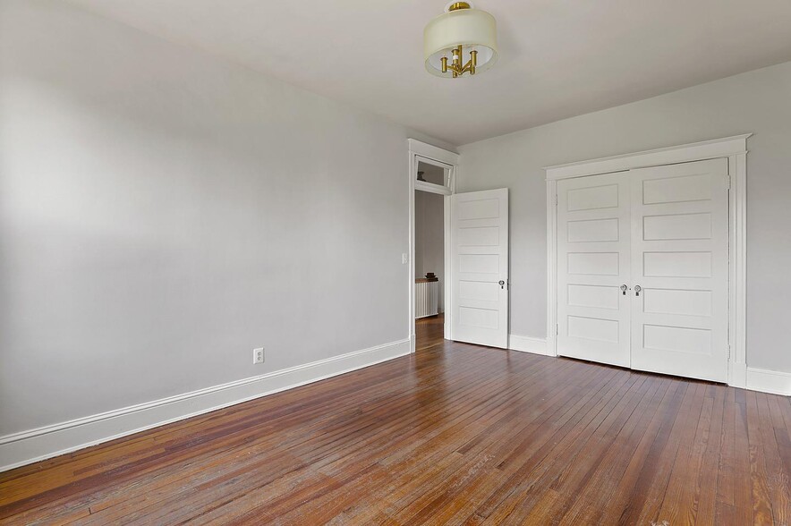 Building Photo - 1660 Irving St NW