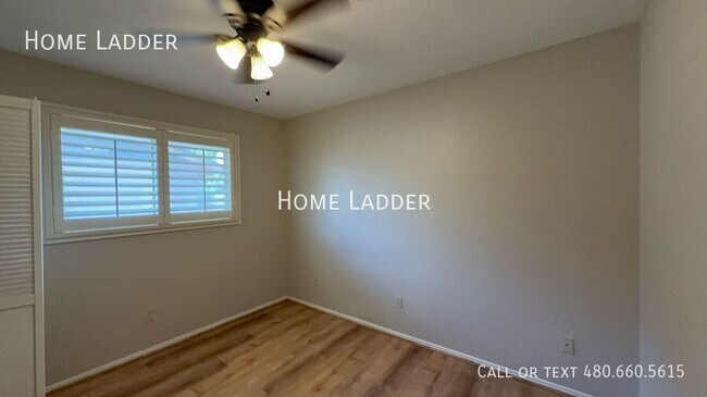 Building Photo - 2178 E Golf Ave